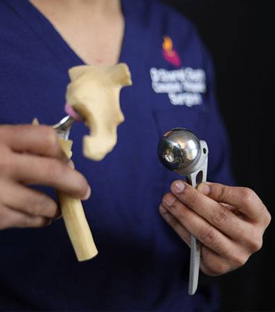 Hip replacement is minimally invasive surgery