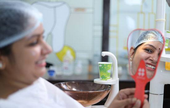 Teeth Whitening treatment in Ghaziabad
